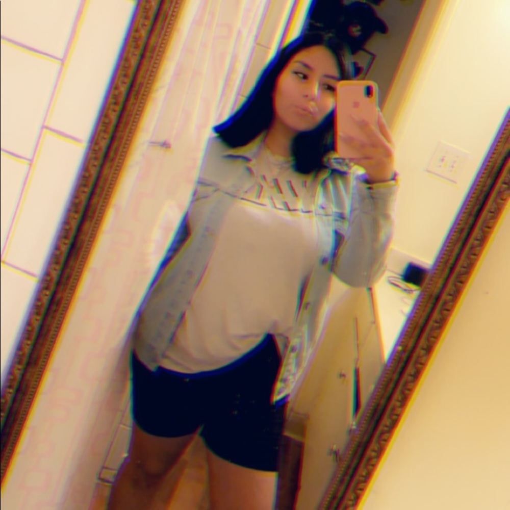 Meet your Posher, Lupe